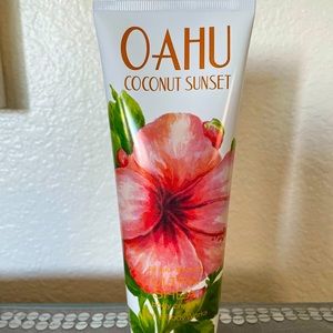 Bath and Body Works: Oahu Coconut Sunset body cream